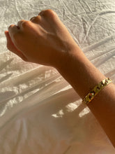 Load image into Gallery viewer, Gold Chain Bracelet
