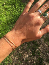 Load image into Gallery viewer, Thin Gold Bracelet
