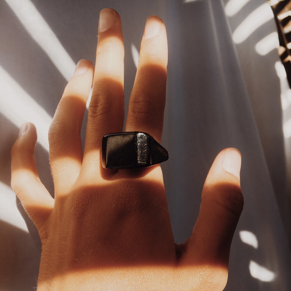 Black Chunky Ring